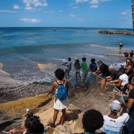 Au Coeur D'Un Village De Pecheurs Sur La Caraibe Fond Belle Fontaine Exterior foto